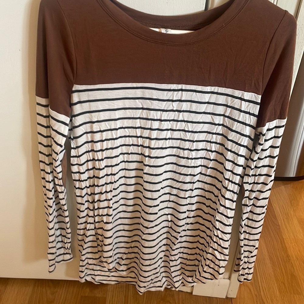 Long sleeve shirt